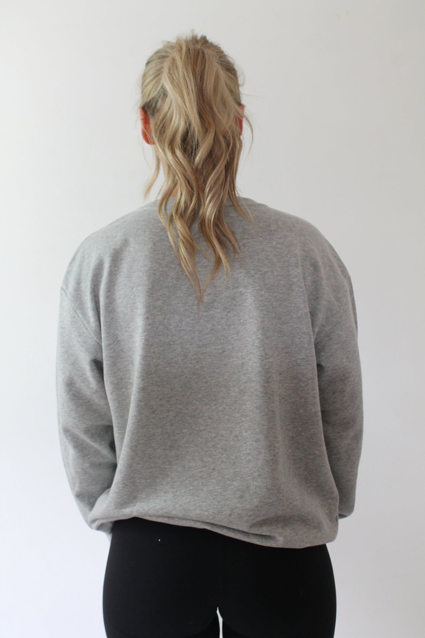 CREW NECK JUMPERS